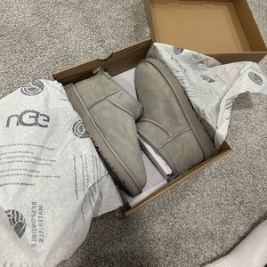 Ultra Mini Ugg